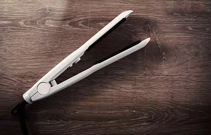 Iron Clothes With A Hair Straightener