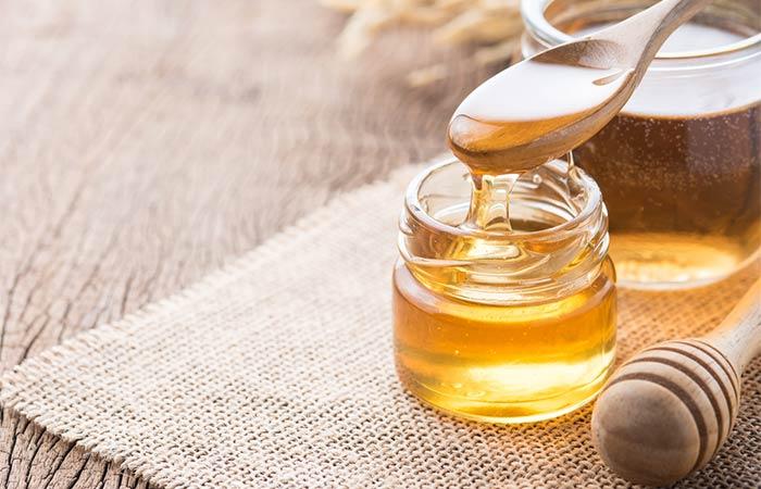 Onion juice and honey