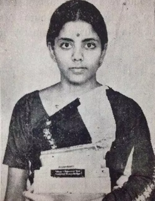Sitharaman, The Salesgirl 