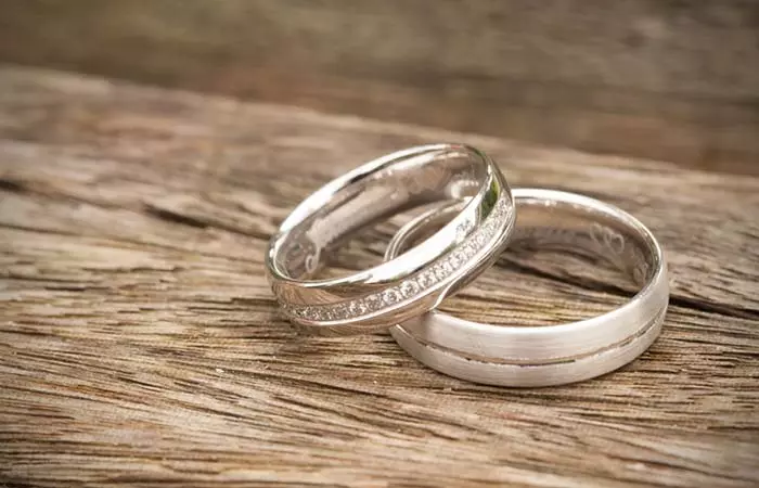 Why You Should Wear Silver On Your Little Finger