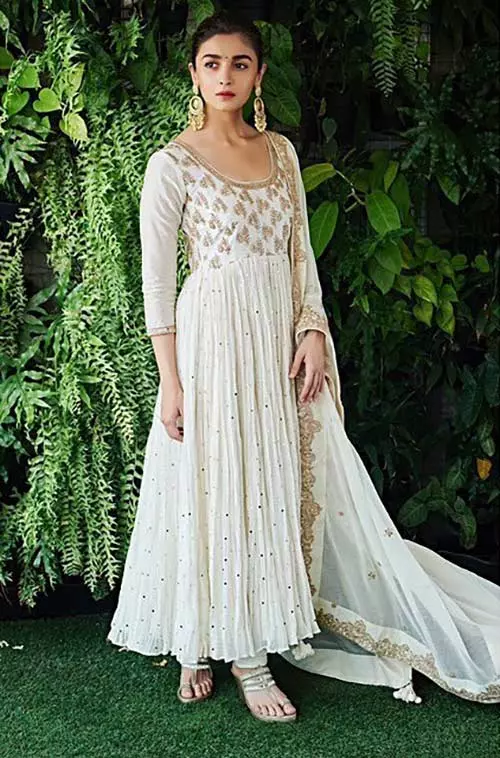 Alia Bhatt’s Vision-In-White Anarkali 