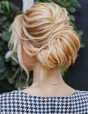 Bouffant with a low bun for thin hair