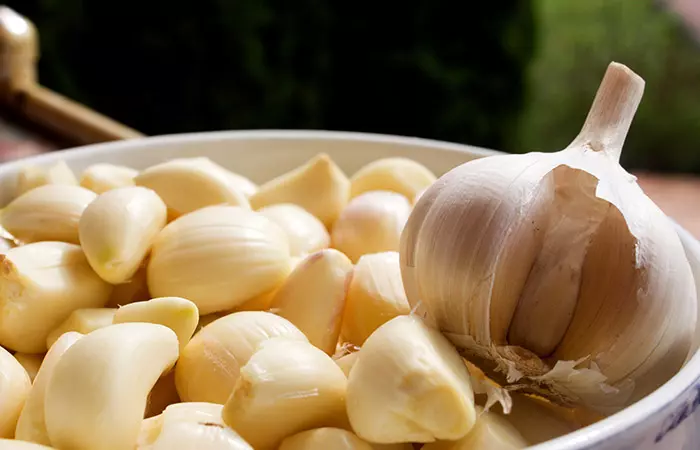 Garlic for keloids removal