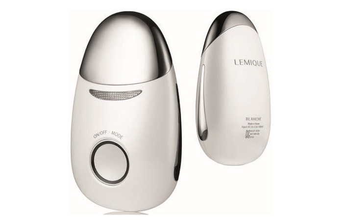 Lemique Blanche Multifunctional Facial Massager - Microcurrent Facial Machines