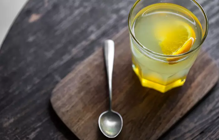 Lemon to get rid of garlic and onion breath