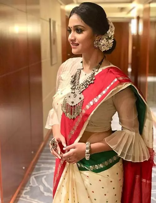 The Dramatic Saree