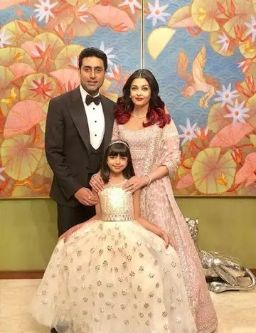 Today, the couple makes for a happy trio with their daughter, Aradhya Bachchan