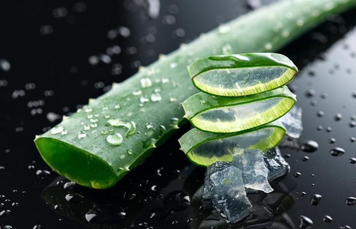 Use of Aloe vera gel and glycerin scrub