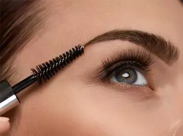 While Shaping Your Brows, Pay Attention To Its Tail