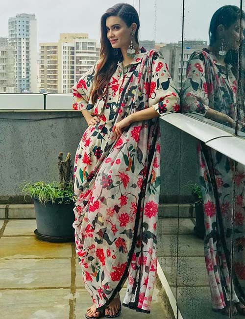 Who Says You Can’t Combine Saree With Pants