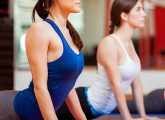 वजन बढ़ाने के लिए 10 आसान योगासन - Yoga for Weight Gain in Hindi