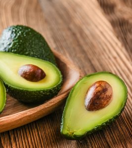 All About Avocado Fruit in Hindi