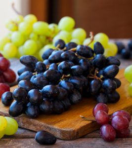 Top 17 Benefits of Grapes in Hindi - ...