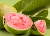 अमरूद के फायदे, उपयोग और नुकसान - All About Guava (Amrud) in Hindi
