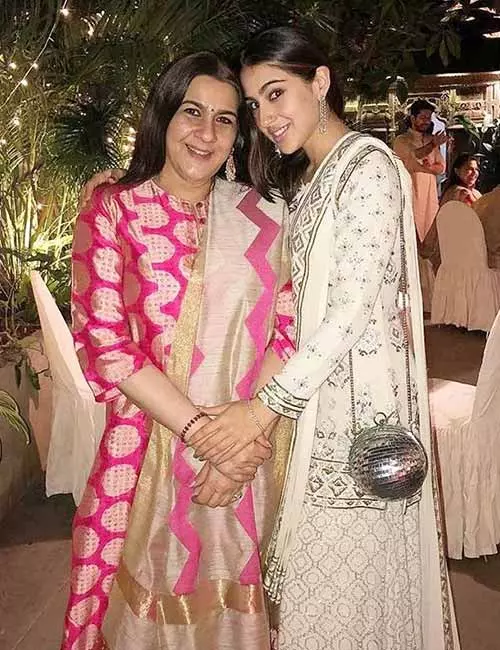 Amrita Singh and Sara Ali Khan