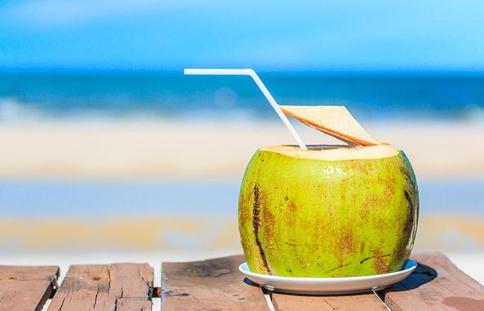 How to Use Coconut Water in Hindi