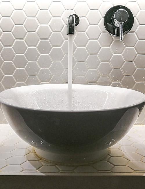 No Minifridge In Your Room Use The Sink Of Your Bathroom To Chill Your Drinks