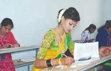 This Bride Who Stalled Her Wedding Celebrations To Take An Exam