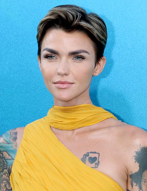 Celebrity dirty blonde short hairstyle highlights with a deep brown bob