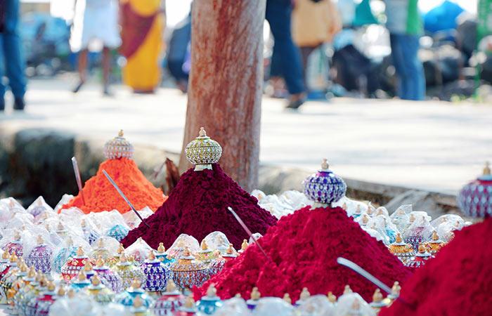 #6 Wear Different Colors