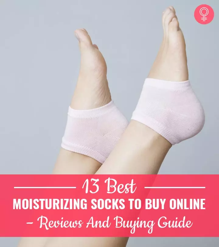 13 Best Moisture-wicking Socks To Bid Goodbye To Sweat and Grim