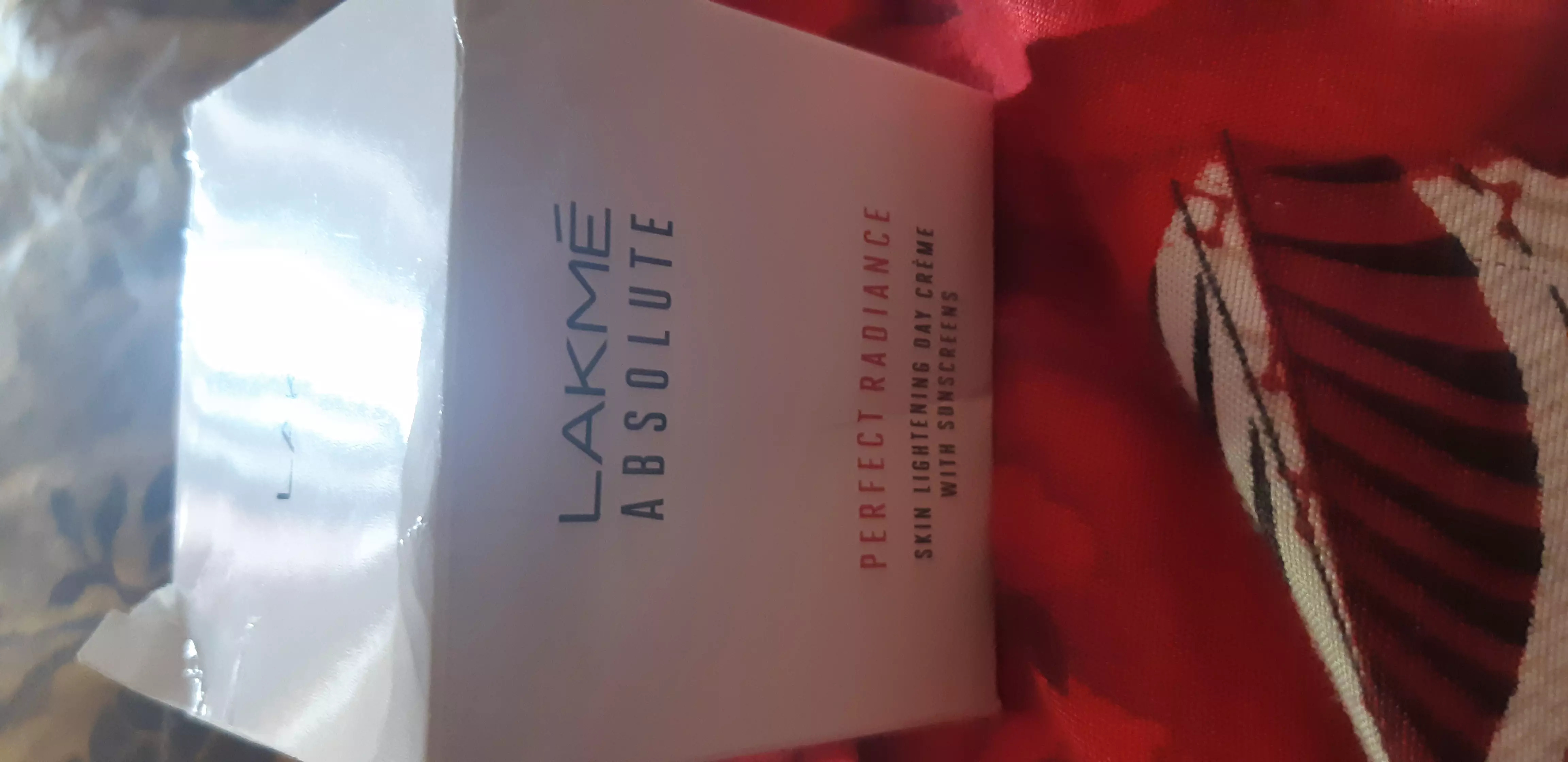 lakme spf 20