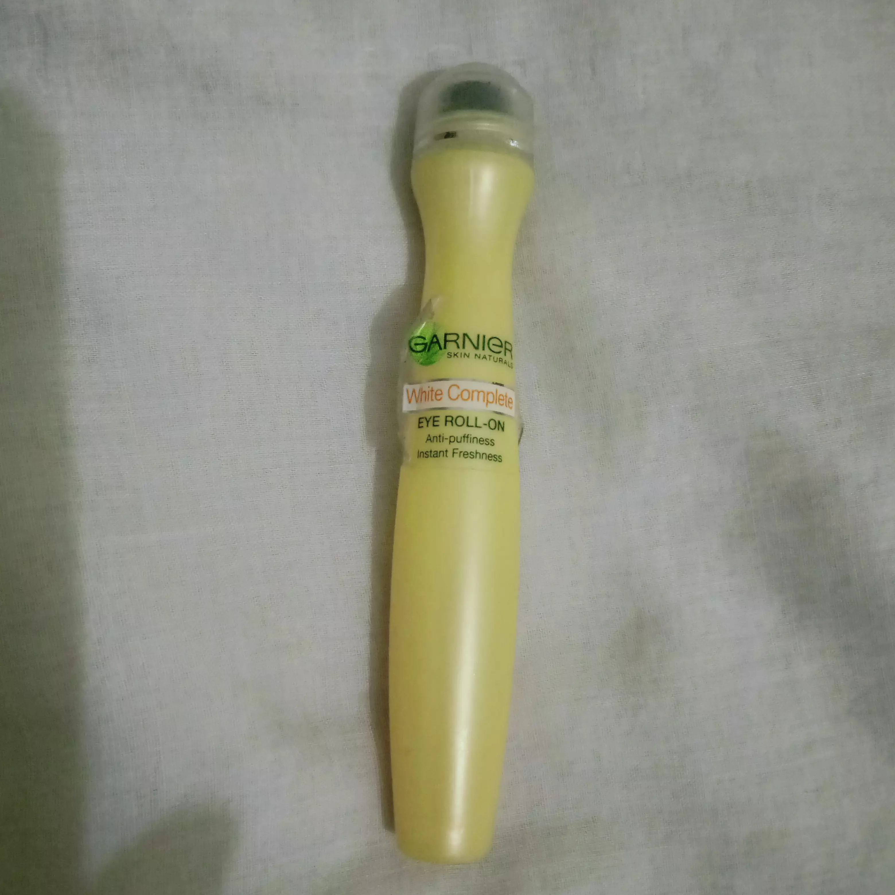 Garnier Skin Natural White Complete Eye Roll On Reviews, Ingredients