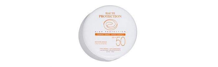 Avene High Protection Tinted Compact SPF 50