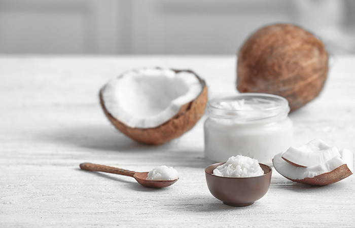 Coconut oil for anal fissure treatment