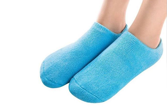 moisturized socks