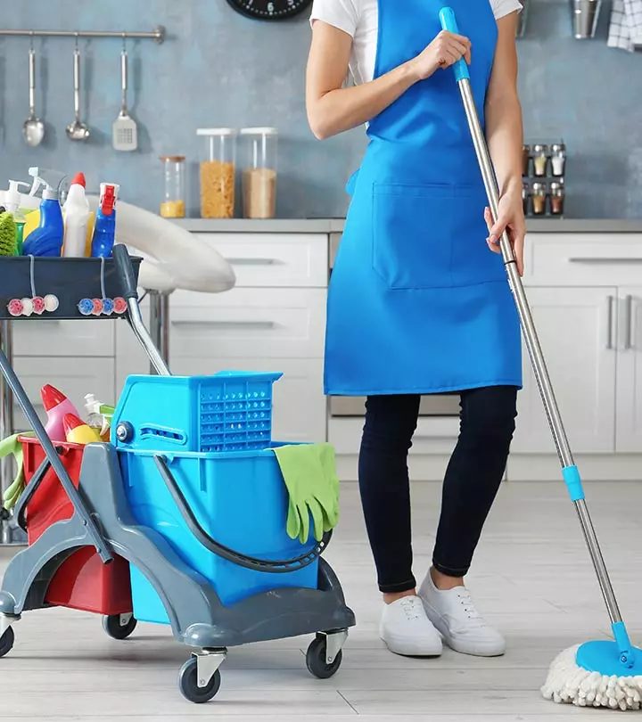 We Are Happier When Someone Else Does Our Household Chores, According To A Study_image