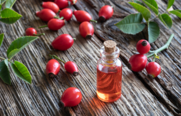 rosehip seed oil as facial oil