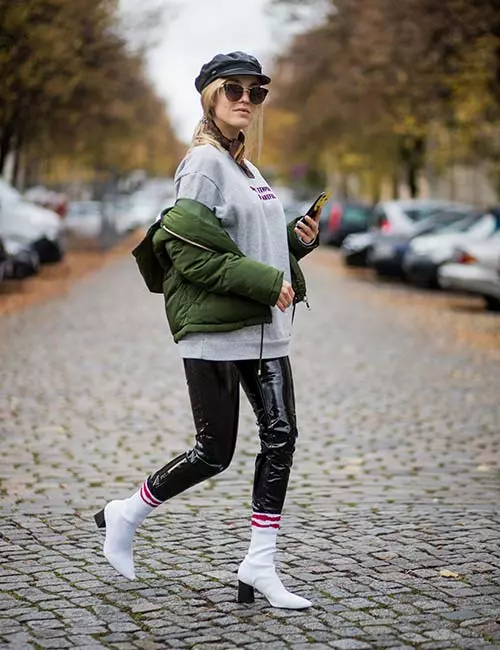 Hoodie and a long jacket with leggings