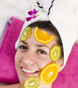 How-To-Do-Fruit-Facial-At-Home-in-Hindi