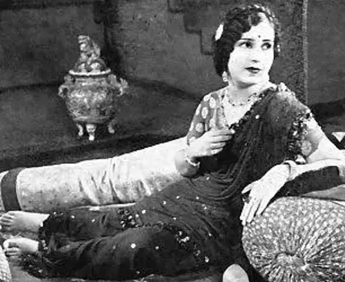 India’s First Female Director — Fatima Begum