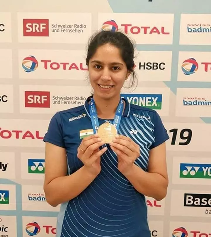 Manasi Secures Maiden Gold