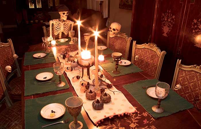 Skeleton Dinner