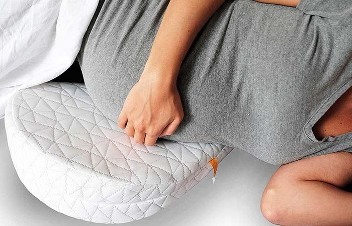 wedge shaped pillow