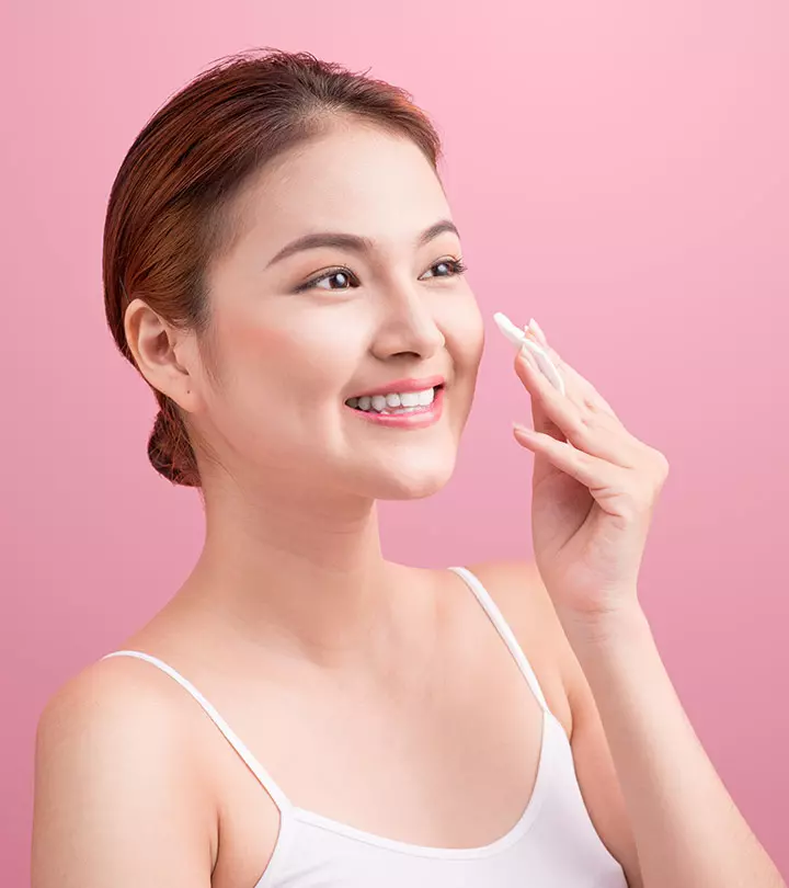10 Best Skin Expert-Approved Korean Exfoliators For All Skin Types – 2024