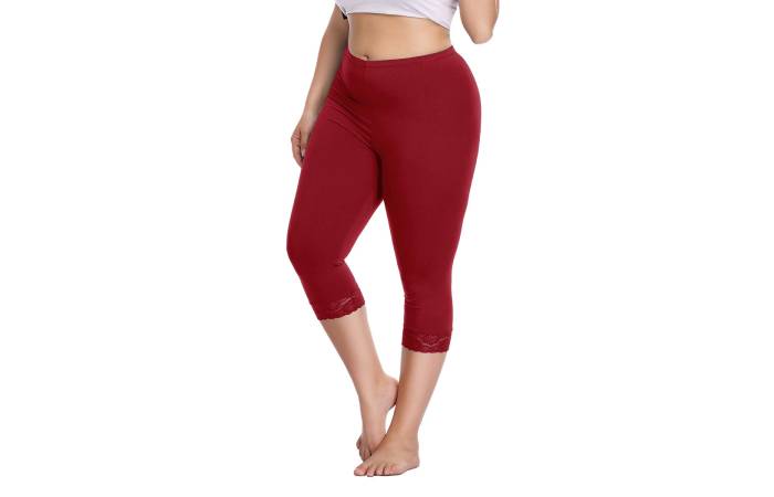 13 Best Plus-Size Capri Leggings That Are Oh-So-Comfortable