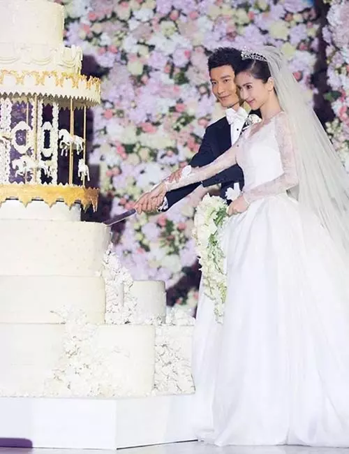Angelababy wedding dress is one of the most expensive wedding dresses