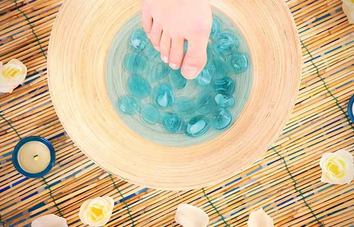 DIY Listerine Foot Soak Recipes