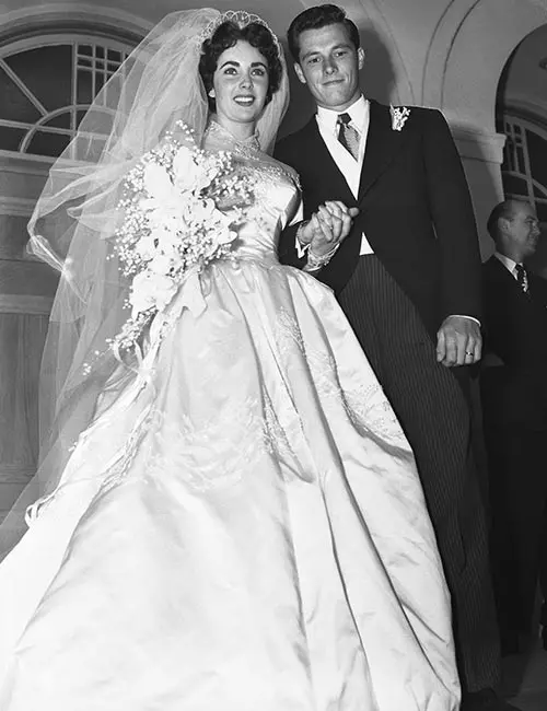 Elizabeth Taylor has one of the most expensive bridal dresses