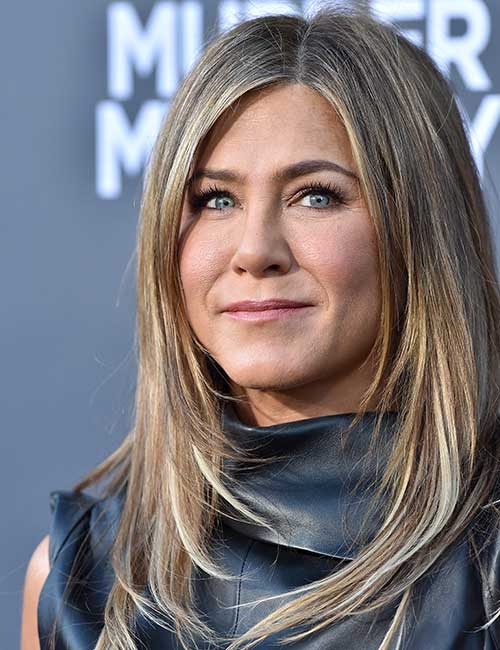 Jennifer Aniston frosted and highlighted layers hairstyle