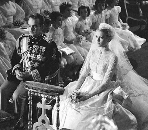 Grace Kelly's wedding dress is one of the most expensive wedding dresses