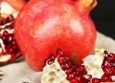 अनार के छिलके के 11 फायदे और नुकसान - Pomegranate Peel Benefits ...