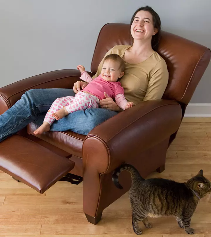 6 Best Expert-Approved Recliners For Back Pain (2024) –  Buying Guide
