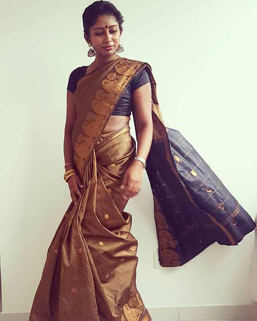 Touch of uniqueness saree