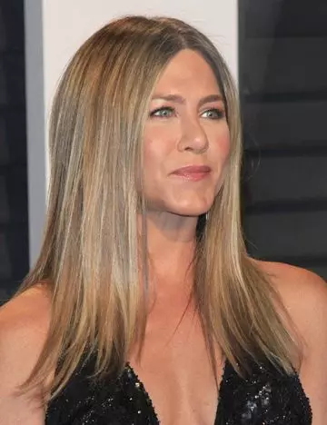 Jennifer Aniston wispy flicked-out ends with layers hairstyle