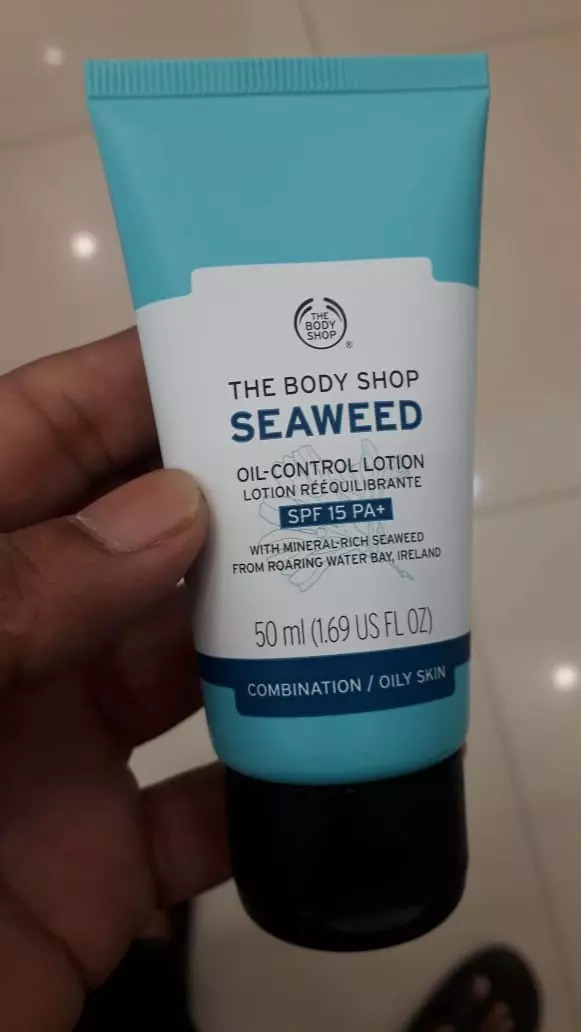 The Body Shop Seaweed Oil Control Lotion SPF 15 Reviews, Price